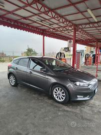 Ford Focus 1.5 TDCi Titanium (Berlina 5porte)