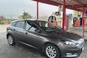 Ford Focus 1.5 TDCi Titanium (Berlina 5porte)