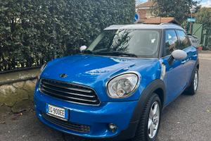 MINI COUNTRYMAN NEOPATENTATI