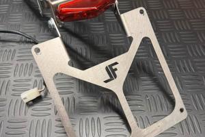 portatarga regolabile Vm Racing Ktm