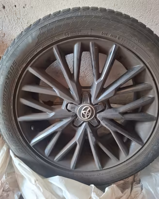 cerchi+pneumatici invernali toyota r18
