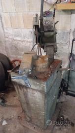 Macchina tagliaferro e Macchina taglialluminio