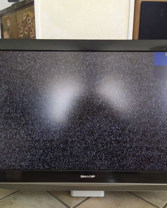 Televisione Sharp Aquos funzionante
