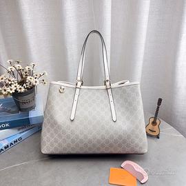 Borsa da donna con emblema Gucci