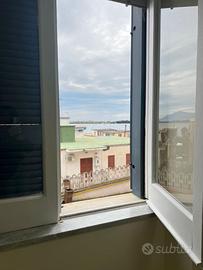 Stanza per uso ufficio - Bacoli