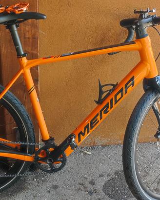 bicicletta Merida eSILEX+600