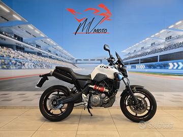 Yamaha MT 03 - 02/2014 - 35 Kw -