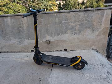 monopattino Ducati city cross-e