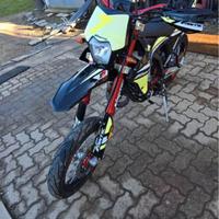 FANTIC 50 SUPERMOTARD