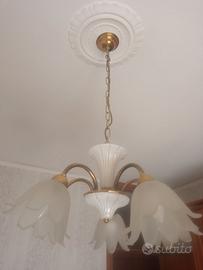 Lampadario classico a tre punti luce