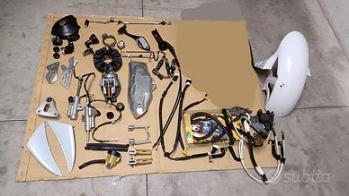 ricambi Yamaha R1 big bang 2009 2010 2011 2012