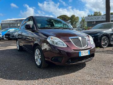 Lancia Ypsilon 1.4 Platino Ecochic GPL