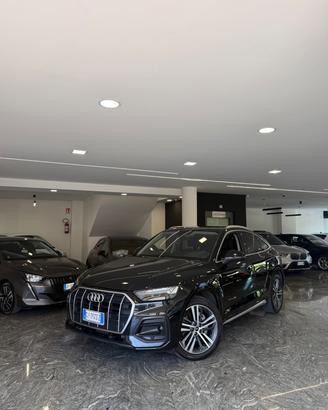 Audi Q5 SportBack 40 2.0 Tdi mhev 12V Business Adv