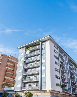 Appartamento di 150 m² con 5 locali a Roma