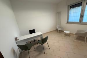 Stanza ufficio in studio multidisciplinare