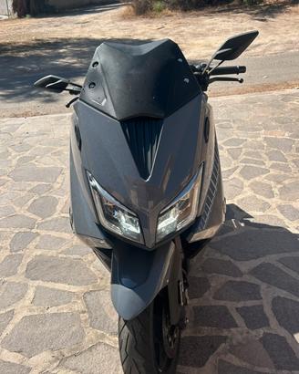 T Max 530