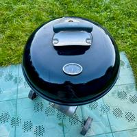 Barbecue Weber a carbonella