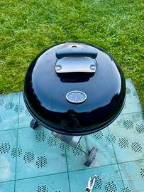 Barbecue Weber a carbonella