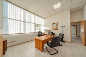 Magazzino + uffici a CAGLIARI