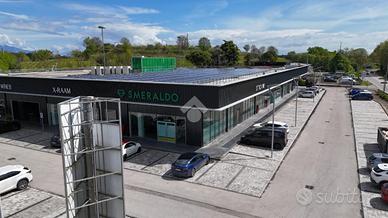 NEGOZIO A LONATO DEL GARDA