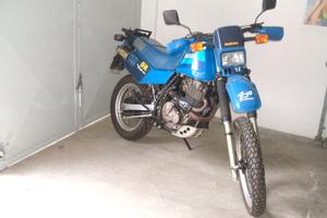 Suzuki DR 600 - 1985 1 Propr. Permuto