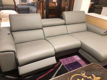 Divani in pelle nuovi in svendita dal magazzino