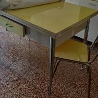 tavolo anni 60 in formica