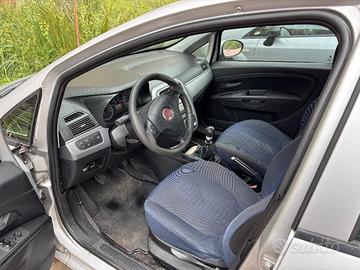 grande punto benzina 