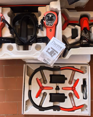 drone con telecamera PARROT bepop + skycontroller