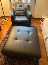 Puffo, poggiapiedi letto Minotti