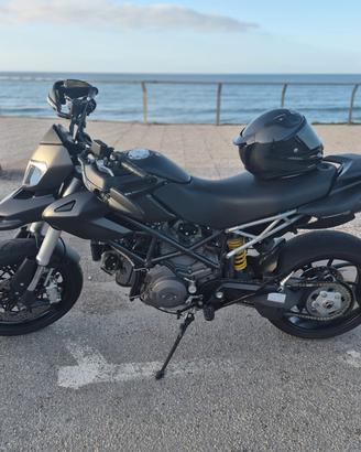 hypermotard 796