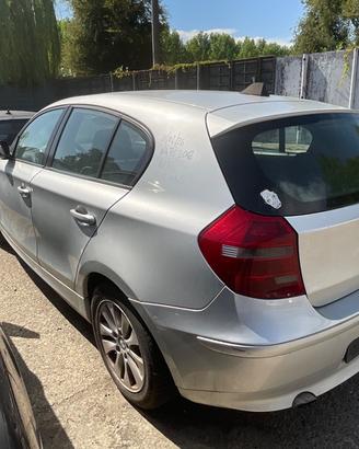Fiancata sinistra BMW serie 1 2010
