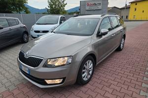 Skoda Octavia 1.6 TDI CR 105CV DSG full