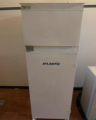 Frigorifero combinato con freezer