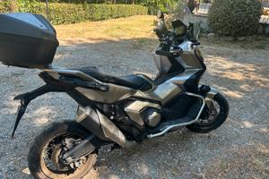 Honda  ADV 750 del 2021