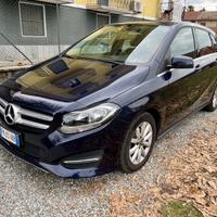 Mercedes-benz B 180 d Automatic Business