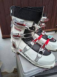 Scarponi da scialpinismo