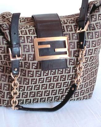 Fendi iconica borsa zucchino monogrammata FF