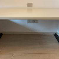 Scrivania+cassettiera LAS