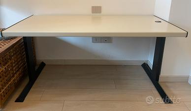 Scrivania+cassettiera LAS