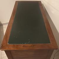 Scrivania antiquariato