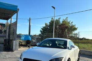 Audi tt 2.0tfsi