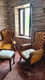 Coppia Poltrone Chesterfield in Pelle 