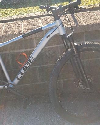 Mtb front Cube Attention Slx - bicicletta