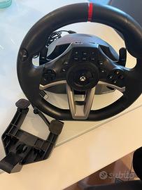 Volante e pedaliera Hori