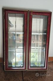Vetrinetta vintage in legno e vetro 