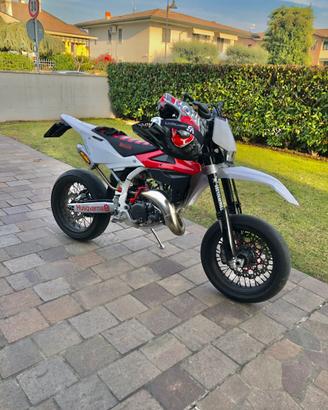 Husqvarna wr 125 trasformata motard