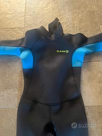 Muta surf bambino