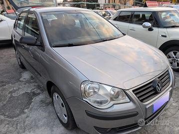 VOLKSWAGEN Polo 1.2/64CV 12V 5p United