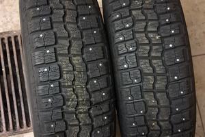 Coppia ruote chiodate 